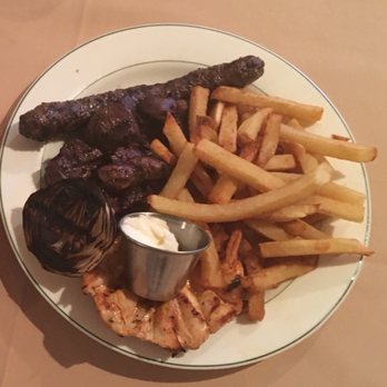 Daou - Grilled meats with fries - Lebanese Near Me - Saint-Laurent, Quebec Daou - Grilled meats with fries - Lebanese Near Me - Saint-Laurent, Quebec