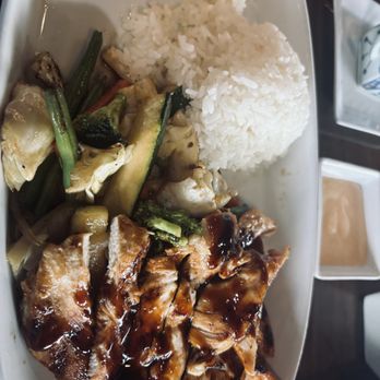Kura - Sushi Bars Near Me - Colorado Springs, Colorado Kura - Sushi Bars Near Me - Colorado Springs, Colorado