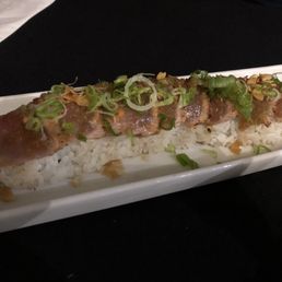 Tuna Tataki Roll