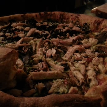 Old Chicago Pizza - Big pizza - Pizza Near Me - Petaluma, California