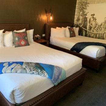 Campfire Hotel - Hotels Near Me - Bend, Oregon Campfire Hotel - Hotels Near Me - Bend, Oregon