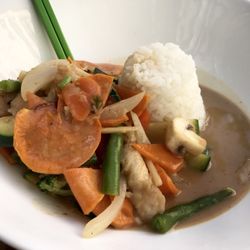 Thai Sushi & More - Irgendein Tagesbericht mit Süsskartoffeln. War gut.