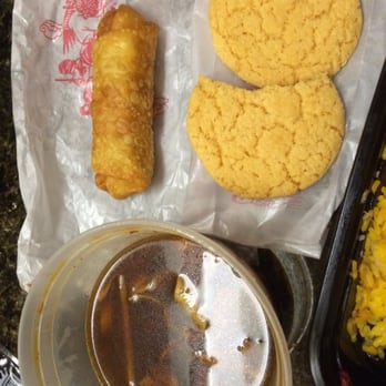 Golden Wok - Eggroll--it was OK. Hot&sour soup was edible. Dessert cookies were not so great. - Chinese Near Me - Lexington, Kentucky Golden Wok - Eggroll--it was OK. Hot&sour soup was edible. Dessert cookies were not so great. - Chinese Near Me - Lexington, Kentucky