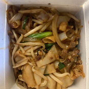 China Gourmet - Beef Chow Fun 5/5 stars - Chinese Near Me - Danville, California China Gourmet - Beef Chow Fun 5/5 stars - Chinese Near Me - Danville, California