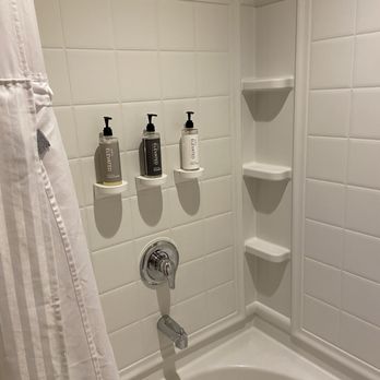 Ayres Hotel Orange - Hotels Near Me - Orange, California