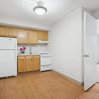 Academia Suites - Kitchen - Apartments Near Me - Philadelphia, Pennsylvania Academia Suites - Kitchen - Apartments Near Me - Philadelphia, Pennsylvania