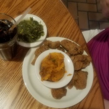 Cracker Barrel Old Country Store - Chicken livers - Breakfast & Brunch Near Me - Troutville, Virginia