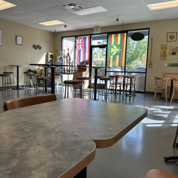 Aloha Shack - a dining area with tables and chairs - Asian Fusion Near Me - reno, Nevada