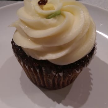 Miette - Gingerbread cupcake - Bakeries Near Me - San Francisco, California Miette - Gingerbread cupcake - Bakeries Near Me - San Francisco, California