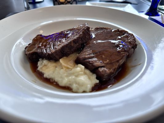 Shorebreak Lodge by null