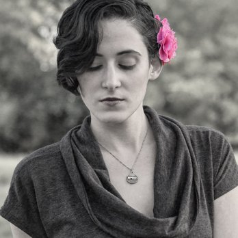 Grafixer Studio - Social Media Headshot - Session Photography Near Me - Cleveland, Ohio