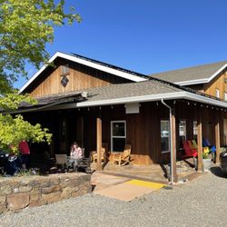 Jeff Runquist Winery & Tasting Room