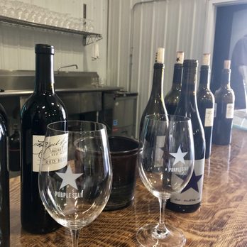 Purple Star Winery - We like the glasses - they remind us of TX - Wineries Near Me - Benton City, Washington Purple Star Winery - We like the glasses - they remind us of TX - Wineries Near Me - Benton City, Washington