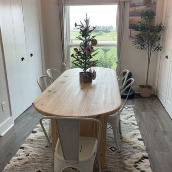 Onesimus Woodcraft - Custom table - Handyman Near Me Onesimus Woodcraft - Custom table - Handyman Near Me