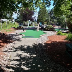Mer Bleue Mini-Putt
