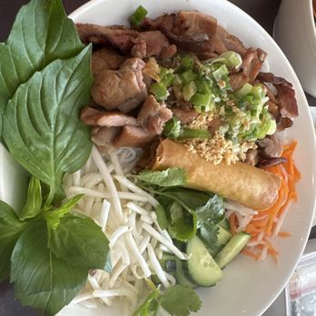 Pho Ever & Wok - Vermicelli salad bowl - Vietnamese Near Me - Puyallup, Washington