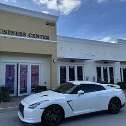 A Plus Tinting PSL - Ceramic Film, for heat reduction
Call us today 772 8886860