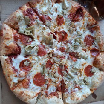 Pelican Pizza - pepperoni & mushroom, M size - Pizza Near Me - Monterey, California