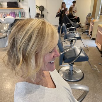De Legge European Studio - My go-to hairdresser and the color I like. Would like something like this. New to area - Hair Stylists Near Me - Asheville, North Carolina De Legge European Studio - My go-to hairdresser and the color I like. Would like something like this. New to area - Hair Stylists Near Me - Asheville, North Carolina