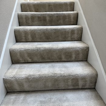 Green House Cleaning Service - Stairs carpet cleaning - Window Washing Near Me Green House Cleaning Service - Stairs carpet cleaning - Window Washing Near Me