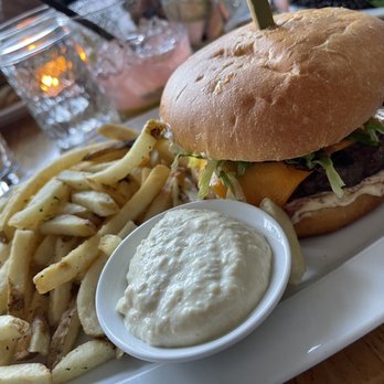Marlowe - Marlowe Burger - Diners Near Me - San Francisco, California Marlowe - Marlowe Burger - Diners Near Me - San Francisco, California