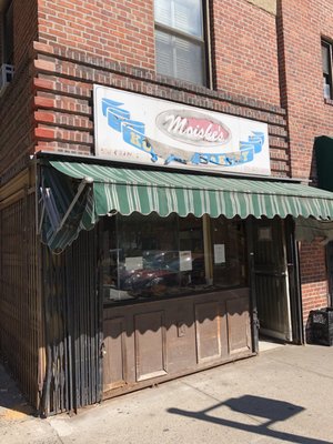 Moishe's Kosher Bakery by null