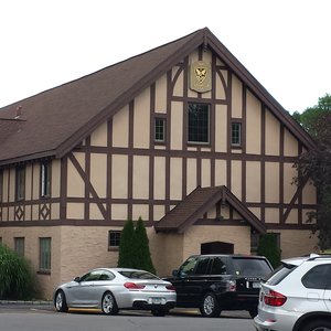 THE BUNKER - Updated October 2025 - 195 Troy-Schenectady Rd, Latham