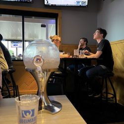 Ultimate Sports Bar & Grill