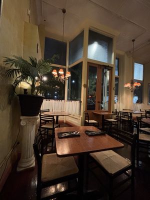 Caffe Luna by null