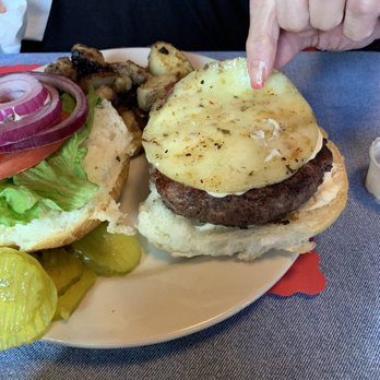 Tessaro's - Same white rubbery cheese - Steakhouses Near Me - Pittsburgh, Pennsylvania Tessaro's - Same white rubbery cheese - Steakhouses Near Me - Pittsburgh, Pennsylvania