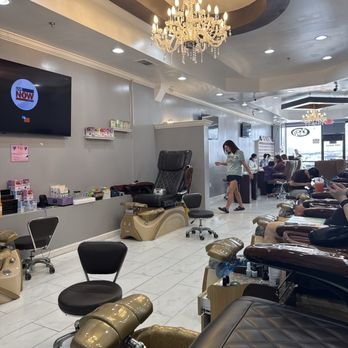 Top Nails - Lobby and pedicure area - Nail Salons Near Me - Arlington, Tennessee
