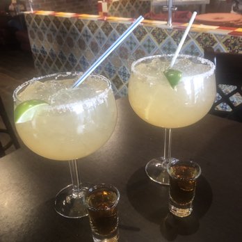 Los Dos Potrillos - Cadillac margaritas with a Grand Marnier shot - Mexican Near Me - Parker, Colorado