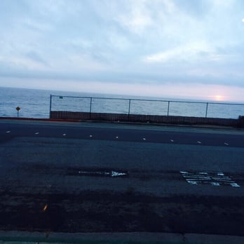 Chit-Chat Cafe - Sunset from chit chat cafe - Coffee & Tea Near Me - Pacifica, California