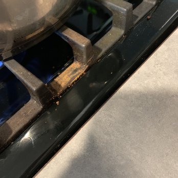 Maid in Oahu - Stove not cleaned. - Home Cleaning Near Me - Honolulu, Hawaii Maid in Oahu - Stove not cleaned. - Home Cleaning Near Me - Honolulu, Hawaii