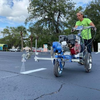 Laser straight - Professionally Striping Lines with The Greco sealcoating and line striping Volusia county - Seminole County - Orange County - Marion County - Masonry/Concrete Near Me Laser straight - Professionally Striping Lines with The Greco sealcoating and line striping Volusia county - Seminole County - Orange County - Marion County - Masonry/Concrete Near Me
