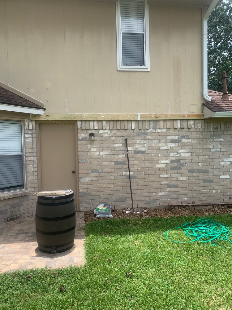 Slide of Quality Roofing and Siding, LLC