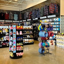 Bert's Travel Plaza - Truck Stuff