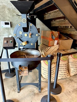 Luce Avenue Coffee Roasters-Garden Oaks by null