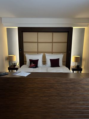 Hotel Palace Berlin by null