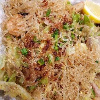 Avenida Restaurant - Pancit Bihon - Filipino Near Me - San Mateo, California