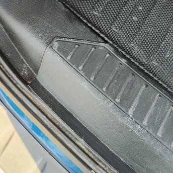 Classic Car Wash - Dirty along the top of the trim of the bumper , not cleaned across plastic and more dirt on mats - Car Wash Near Me - Saratoga, California Classic Car Wash - Dirty along the top of the trim of the bumper , not cleaned across plastic and more dirt on mats - Car Wash Near Me - Saratoga, California