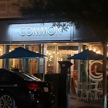 Common Restaurant  - Street parking - Cocktail Bars Near Me - Savannah, Georgia