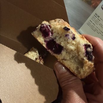 Mangini’s Pizzeria - Heaven! Look at this Blueberry Scone. Look at it quick. It's so good there is no holding back! - Pizza Near Me - Imperial Beach, California