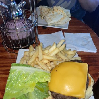 Abba Bar and Grill - Abba Burger - Bars Near Me - Williamsburg, New York