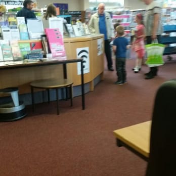 Quinton Library - Libraries Near Me - Birmingham, XWM