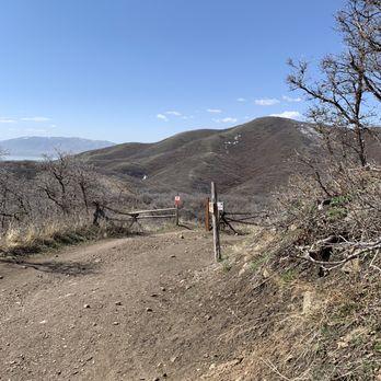 Brookside Trail Head - Levitate trailhead - Hiking Near Me - Draper, Utah