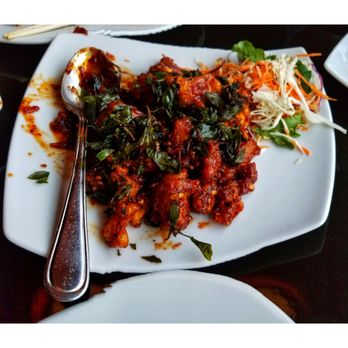 Thai Rhapsody - GARLIC CHICKEN - Thai Near Me - Mill Creek, Washington Thai Rhapsody - GARLIC CHICKEN - Thai Near Me - Mill Creek, Washington