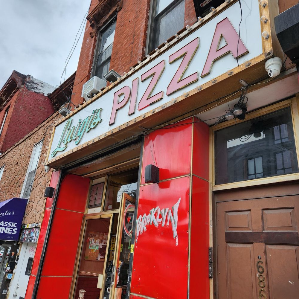 Luigi's Pizza