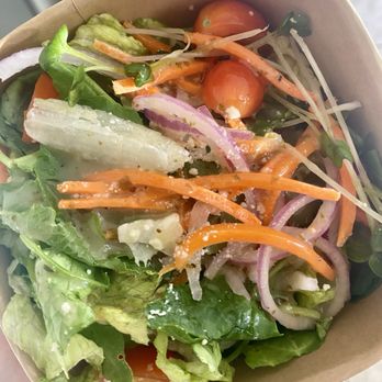 Burger Lounge - Nice Little Side Salad - Burgers Near Me - Irvine, California