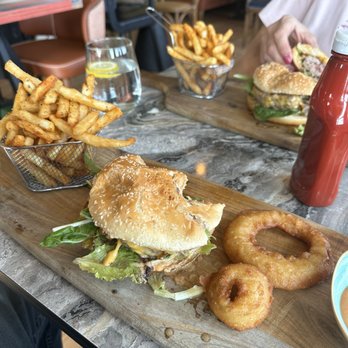 The Butcher’s Grill - Butchers cheese burger - Mediterranean Near Me - Franklin, New Jersey